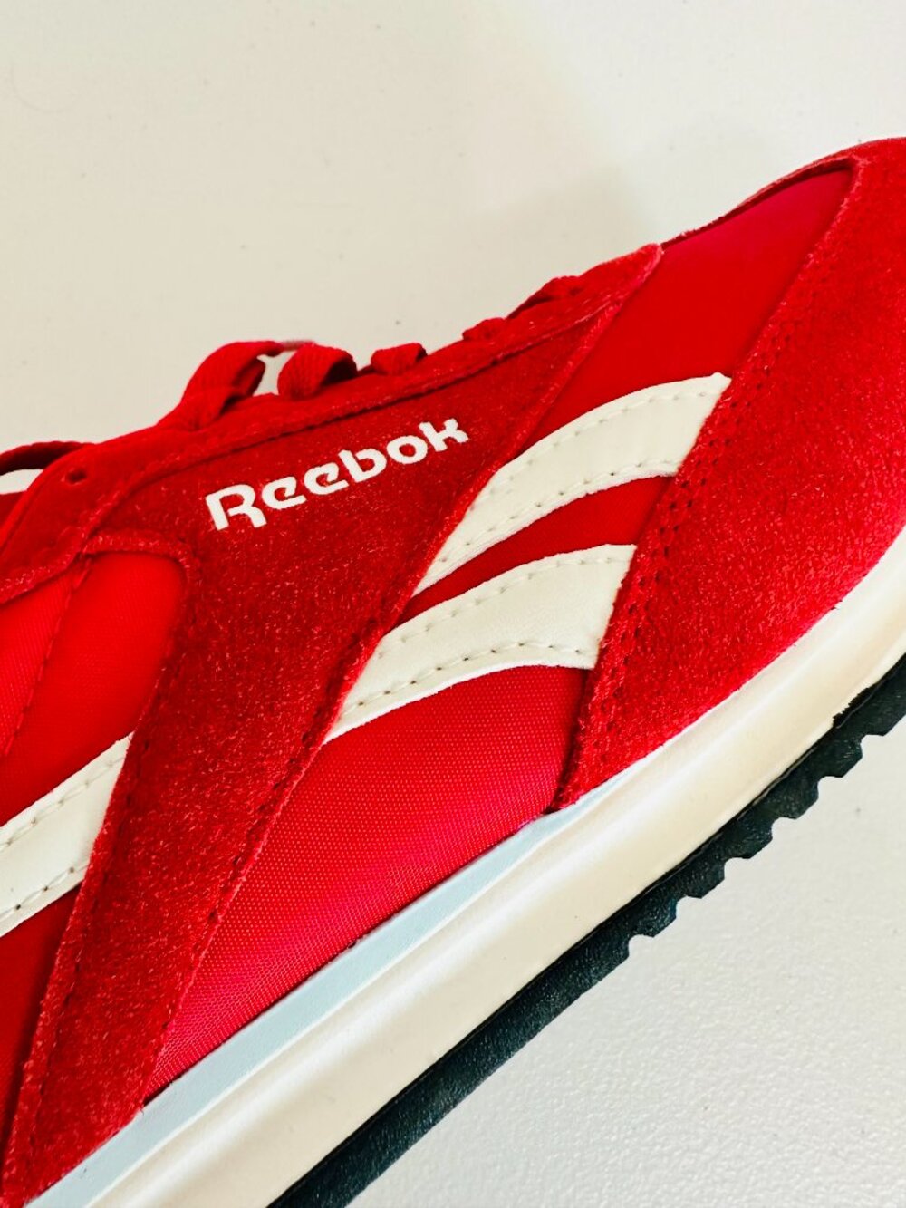 NEW REEBOK RED AND WHITE ORTHOLITE COURT FLEX SNEAKERS SIZE 9 - Picture 6 of 10